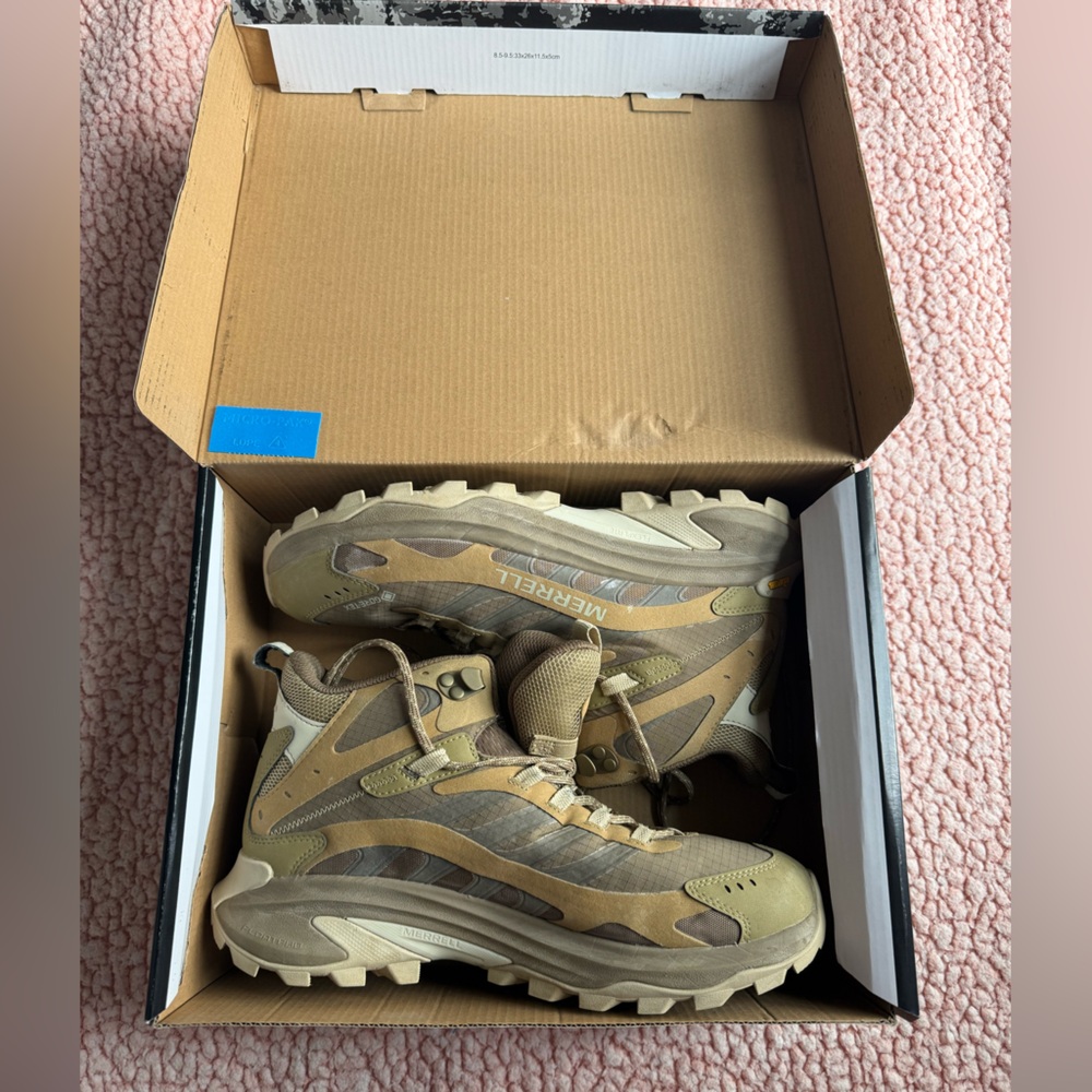 Men’s Merrell Gore-Tex hiking Boots